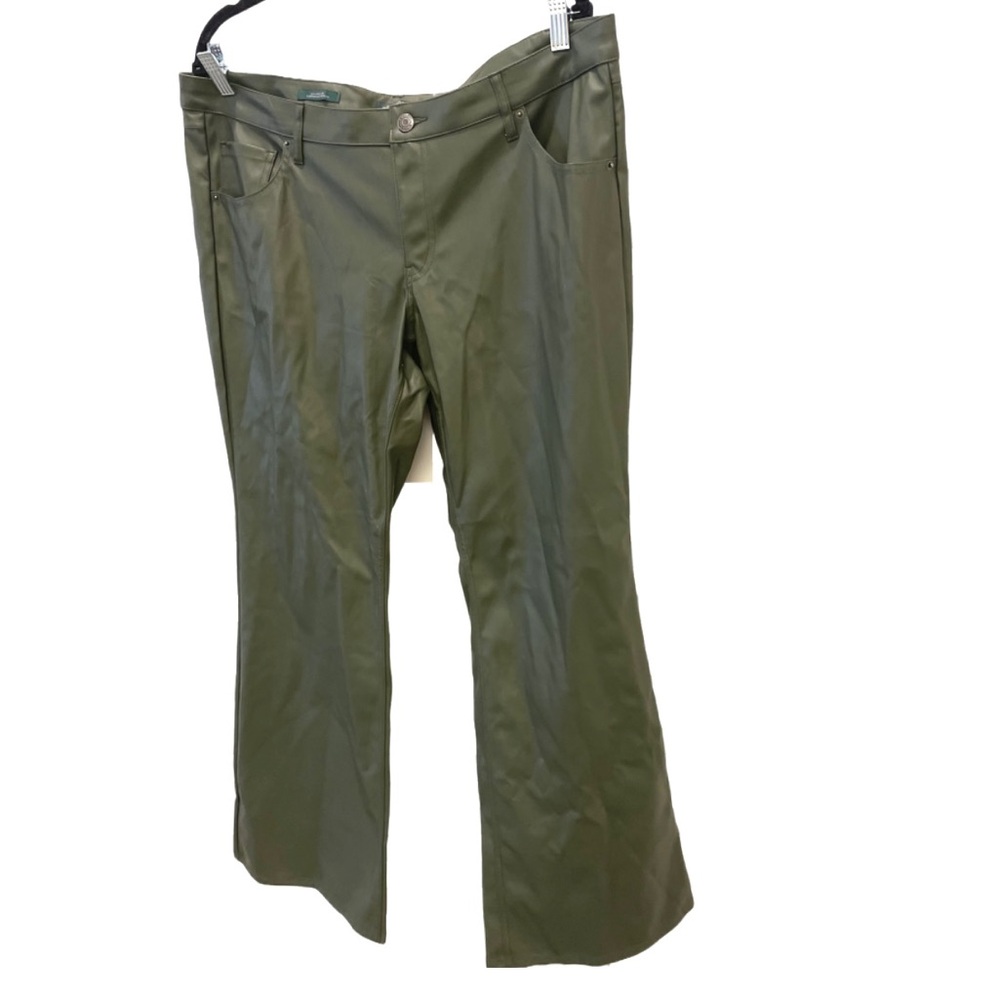 New NWT faux leather green pants size 16